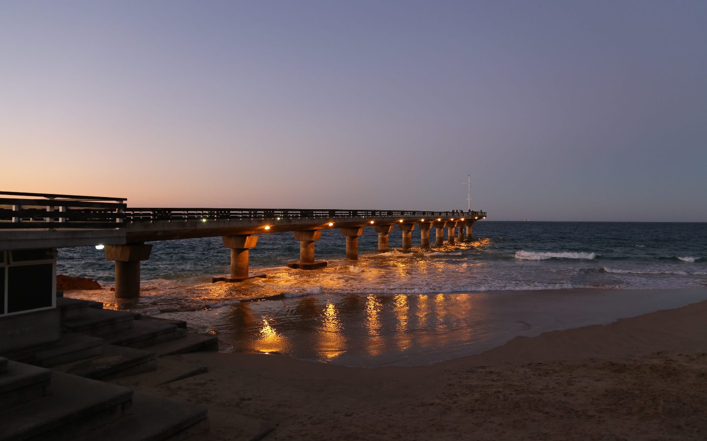 Sharkrock Pier